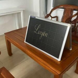 Bảng xếp hai mặt để bàn